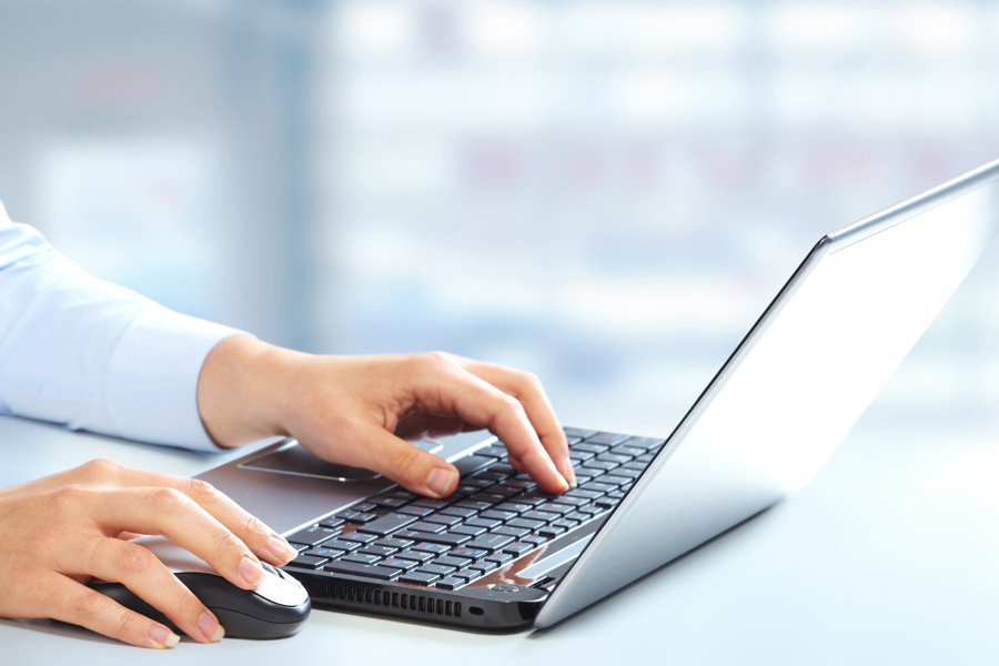 深圳交通事故律師解析：私人地盤交通事故責任認定與公共道路事故的異同