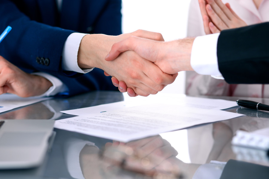 透析虛假房產廣告的法律責任：深圳房產糾紛律師解釋中介公司何以應對法律挑戰