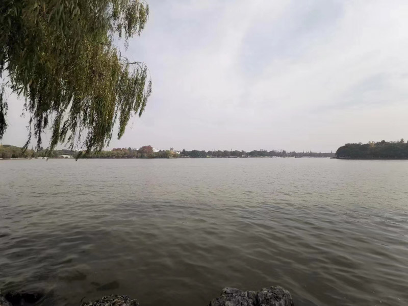 深圳市著名刑事律師來講講欺騙手段取得客戶印鑒后將資金取出如何定性