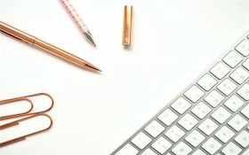 勞動(dòng)合同上寫違約金合法嗎